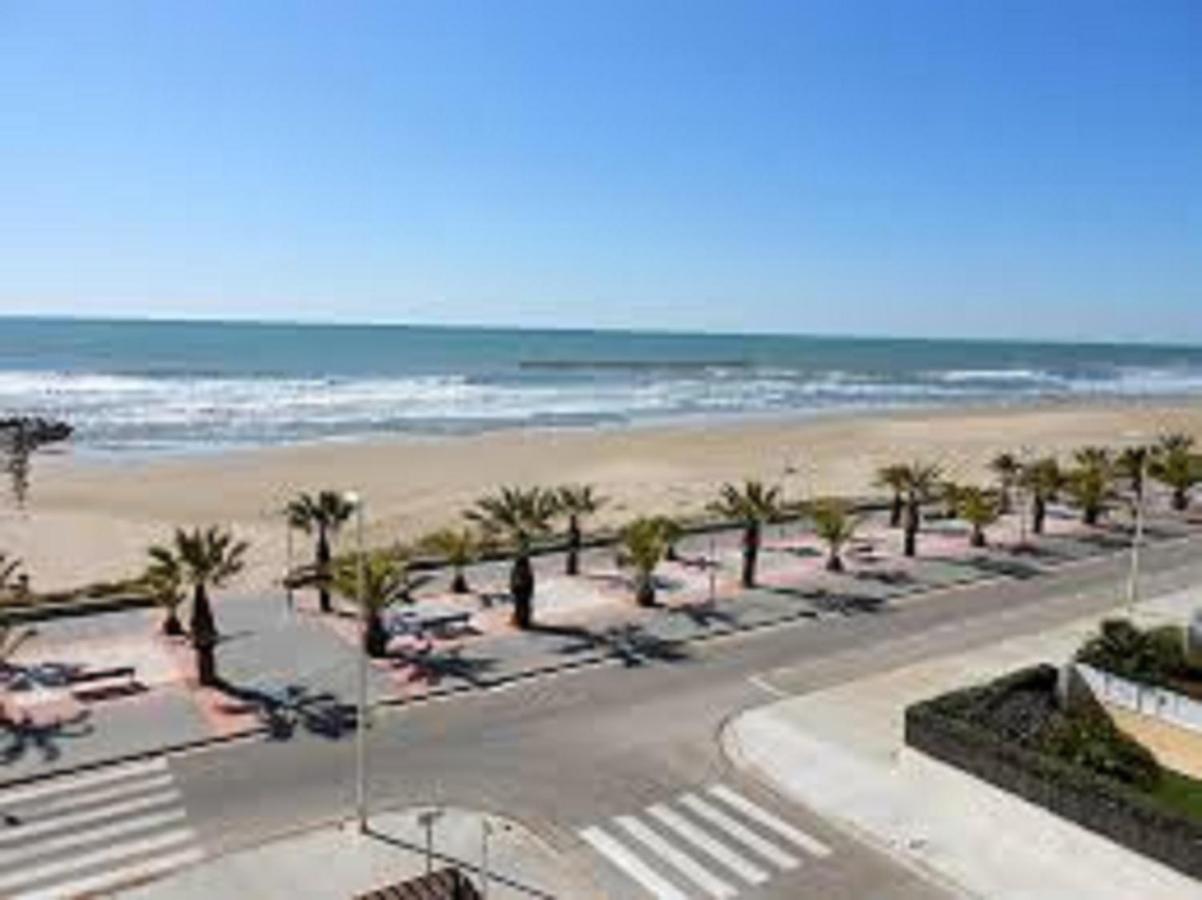 Vista Cunit Cubelles Exterior foto