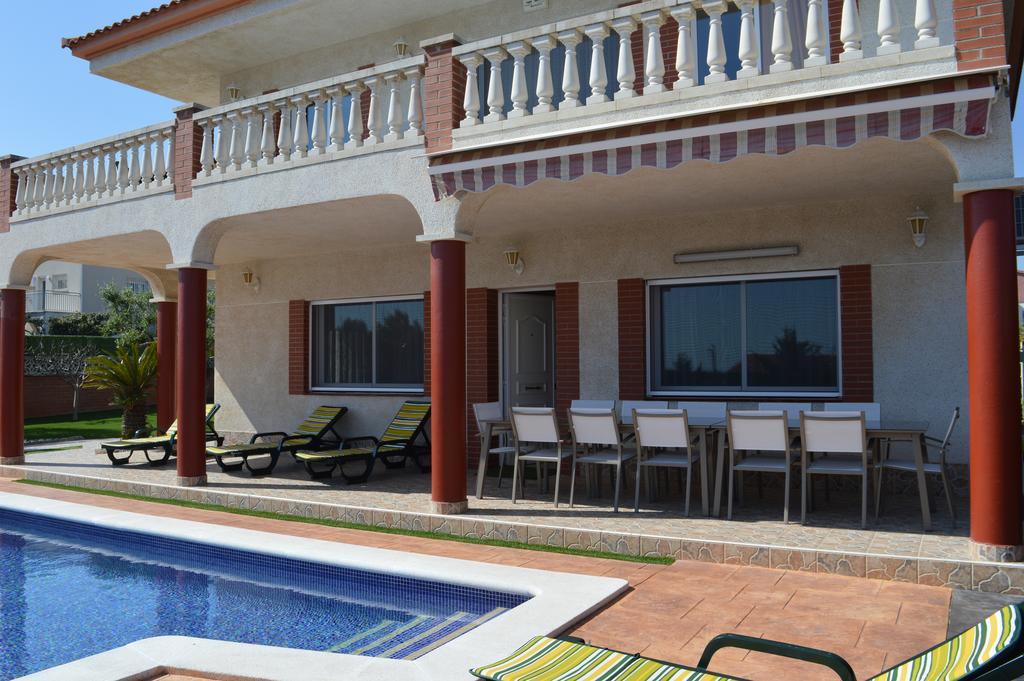 Vista Cunit Cubelles Exterior foto